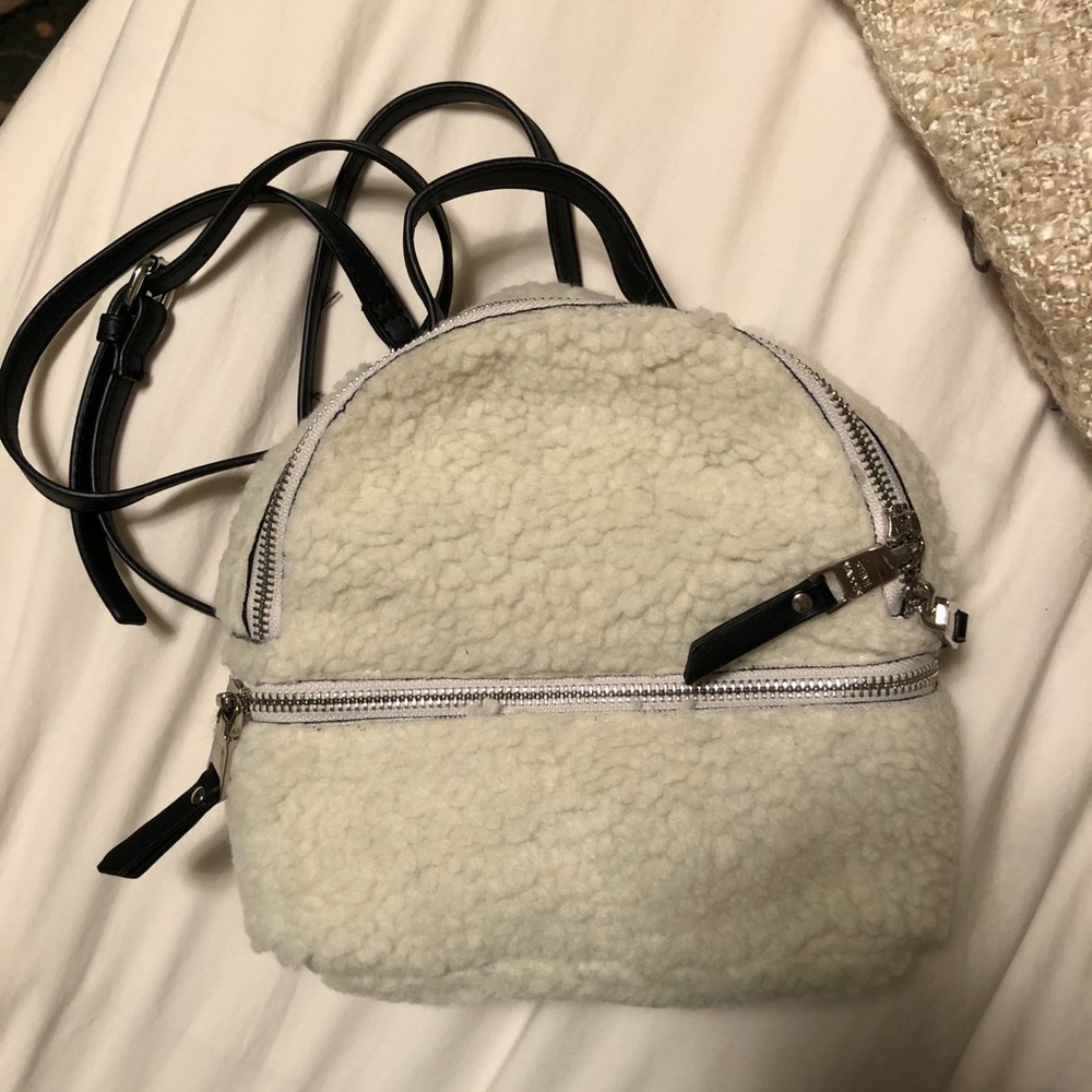 Steve Madden bminnie natural backpack